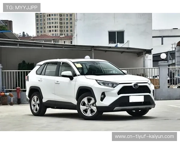 17.4万提了“丐版”丰田荣放，开2个月后，车主想说句心里话